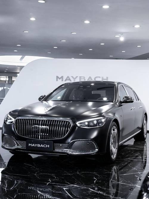 重庆122岚图汽车的售后服务让用户无忧出行，迈巴赫未来的豪华车趋势